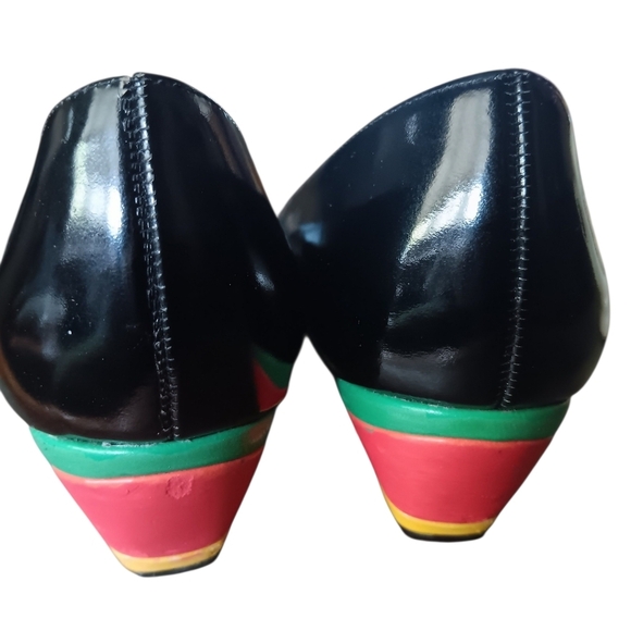 Vintage 80s Selby Black Patent Leather W Colorful Geometric Design 8 Narrow - Picture 5 of 10